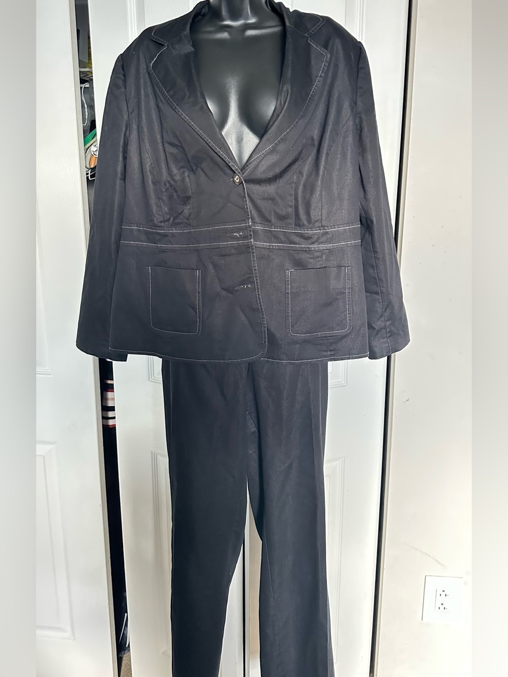 Isabella Suits - *Plus Size* Black Two-Piece Pant Suit - Size 20W